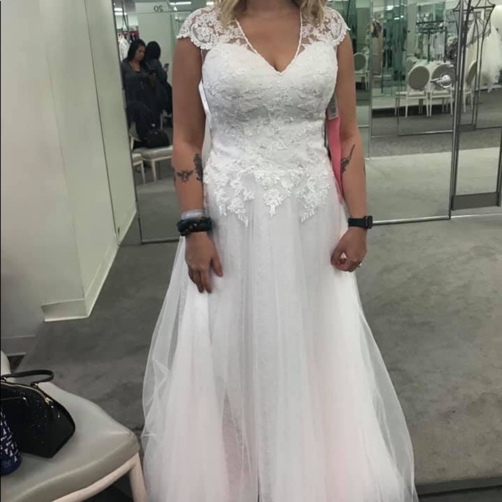 Wedding dress
